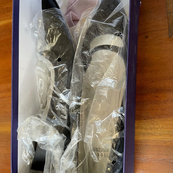 Stuart Weitzman size 9 Black Satin Heels - Picture 3 of 5